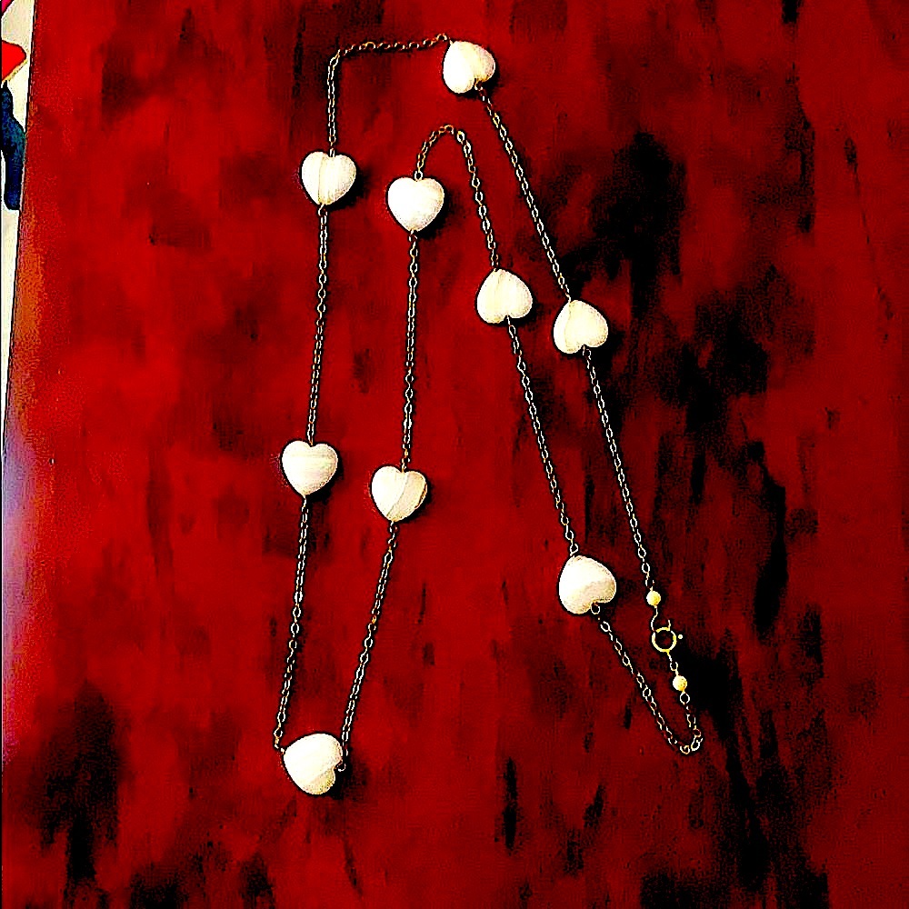Vintage boho necklace with Agate heart stones